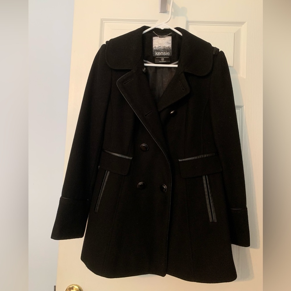 Kenzie junior’s black pea coat
